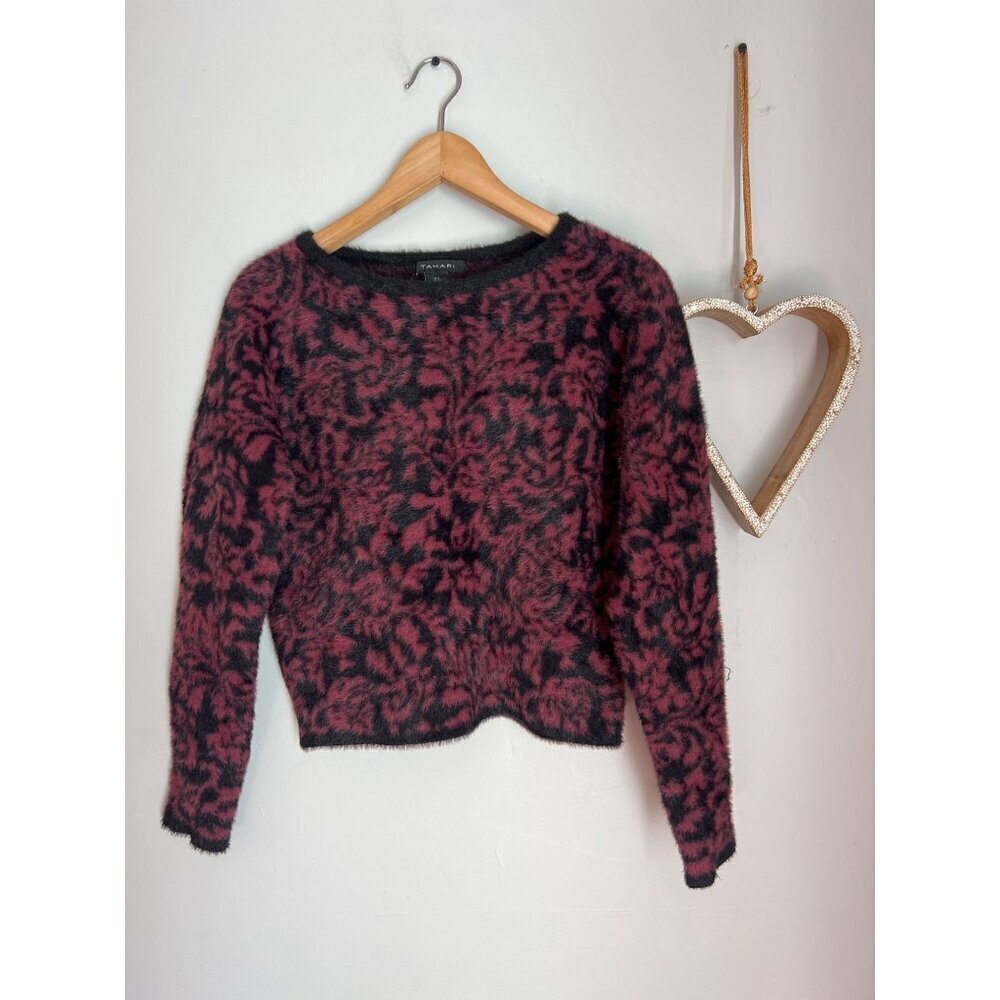 Tahari Womens Fuzzy Knit Pullover Sweater SMALL Black Red Burgundy Abstract